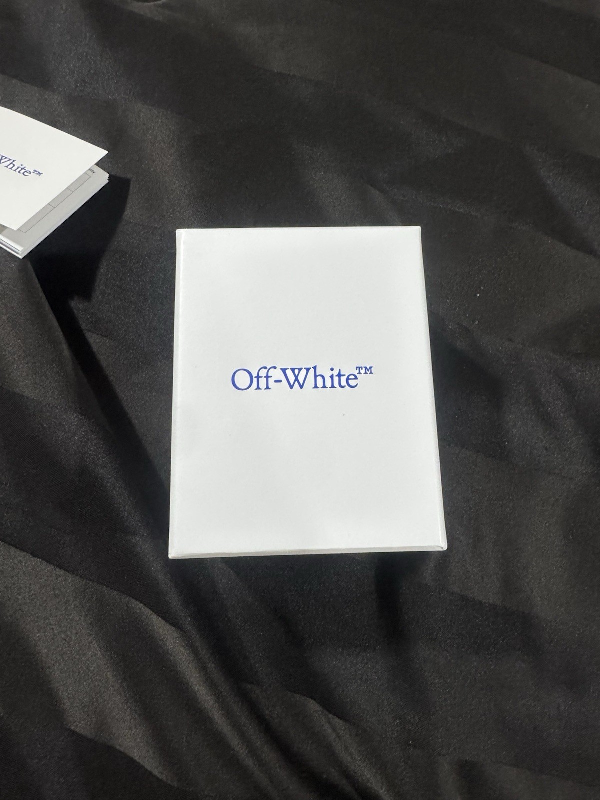 Off-White Women’s “Discreet” Watch