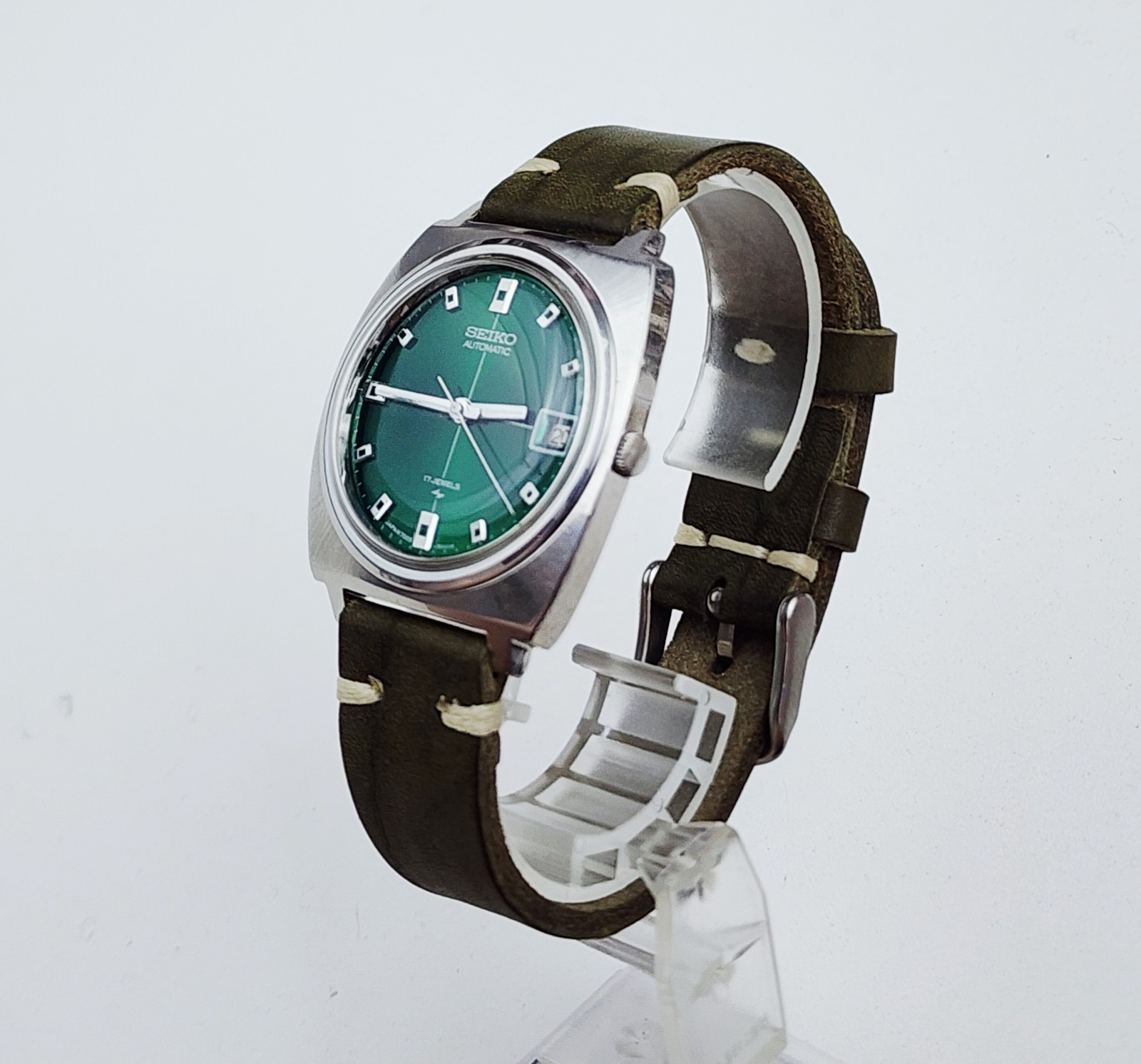 Men’s JAPAN Vintage 1973 AUTOMATIC Watch SEIKO 7005-7001. Green Dial
