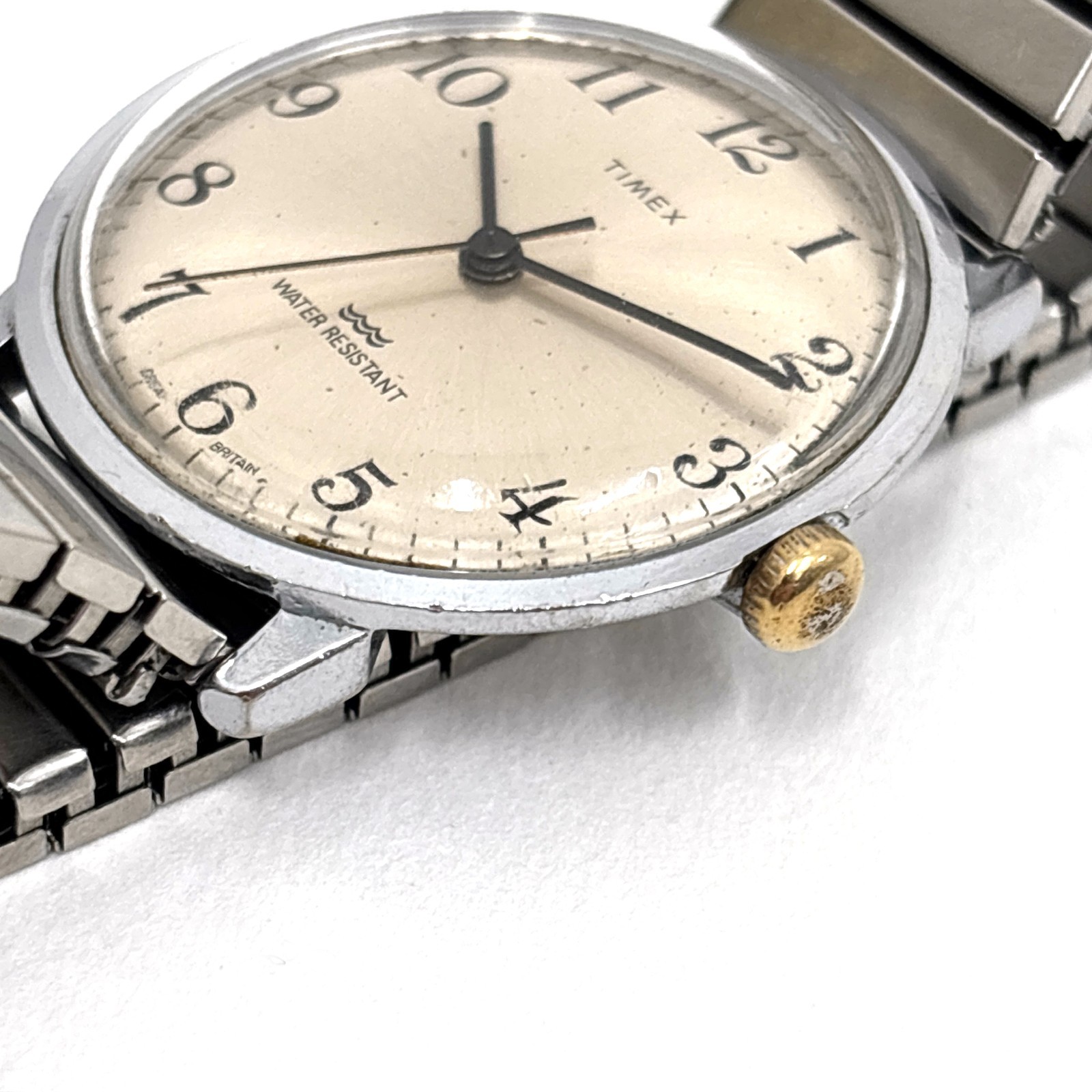 Vintage 1970s Timex Marlin Manual 35mm Great Britain Sunburst Dial Running