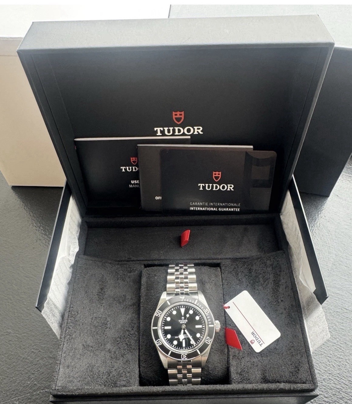 Tudor Black Bay 41mm Monochrome Jubilee Black Watch M7941A1A0NU-0003 Excellent