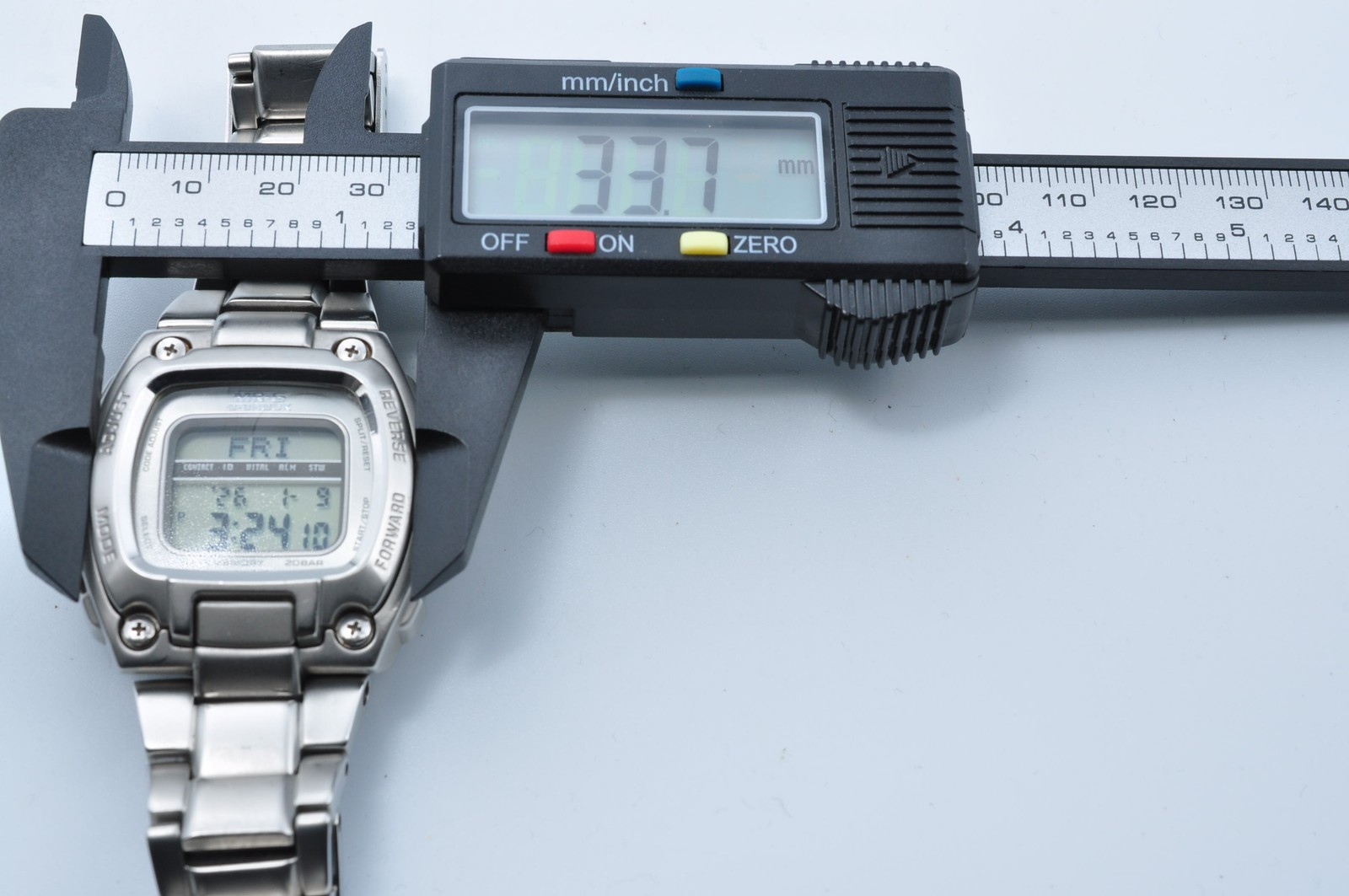 Casio MRG-210 MR-G G-Shock MRG-210 MR-G 2nd Gen Full Metal Square w-1003