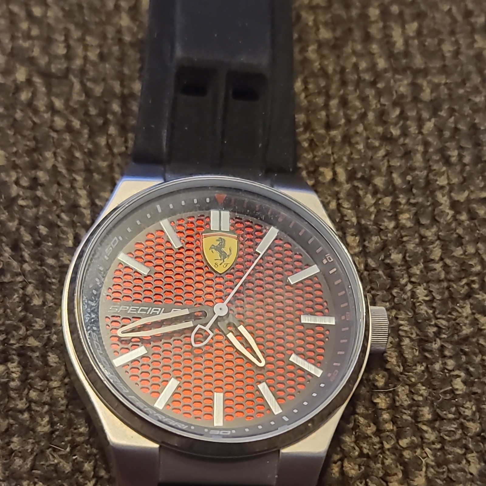 Ferrari Speciale watch red dial with logo works great rubber wrist band special
