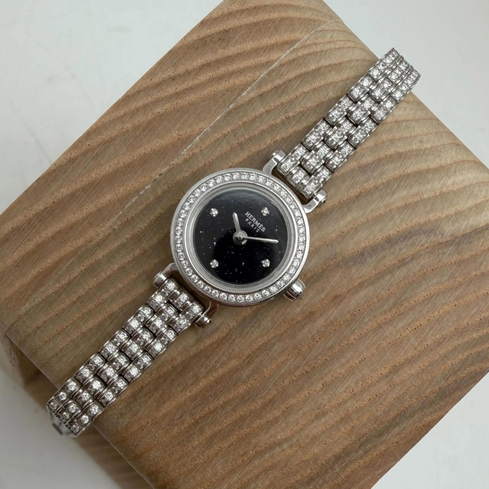 Hermes Faubourg Joaillerie W049640WW00 16.3 mm 18K Gold Diamond Blue Dial Watch