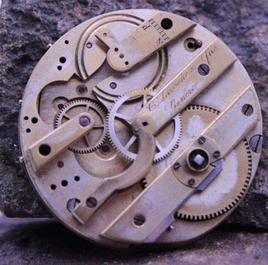 SWISS ANTIQUE POCKET WATCH MOVEMENT KEYWIND 38.2mm C LAROUCHE & FILS GENEVE(A19)