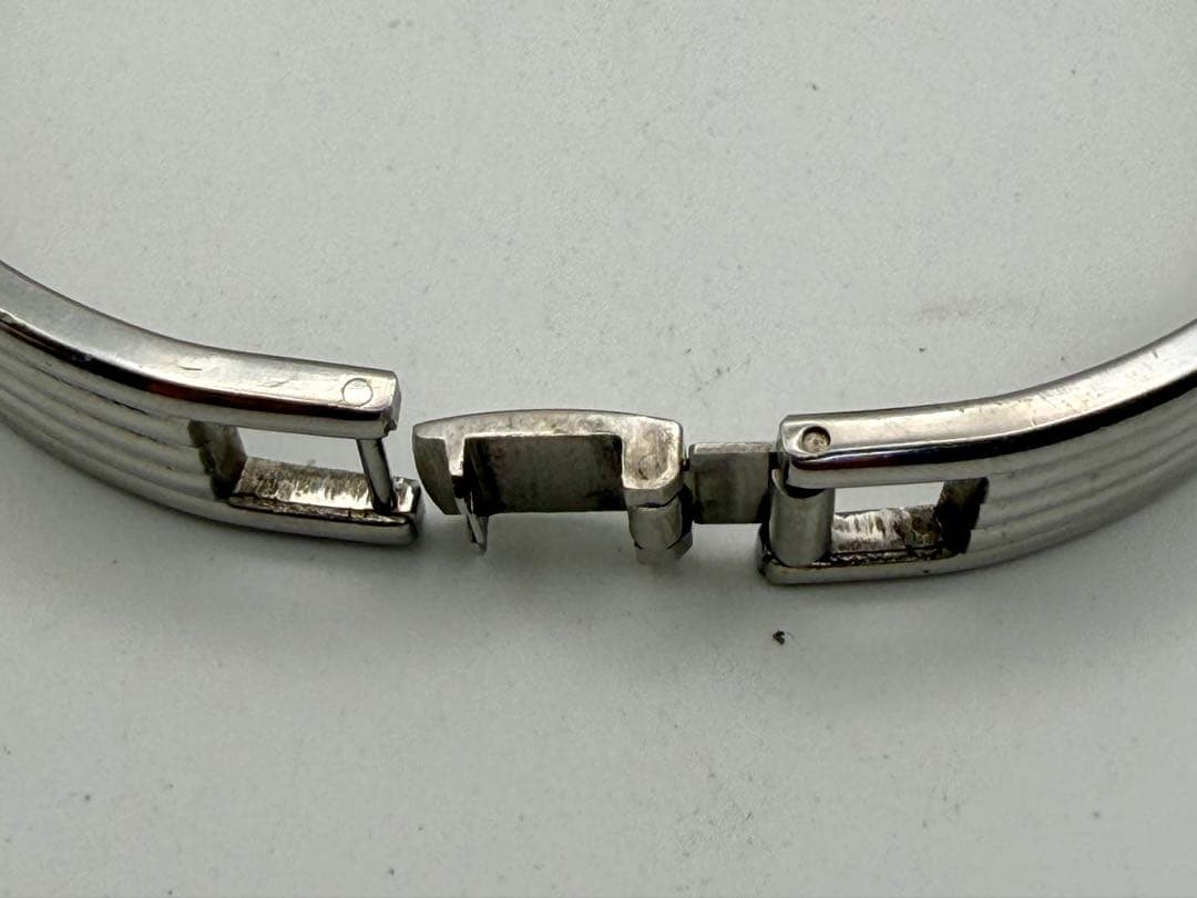 Vintage Seiko Alba V220-0020 Ladies Bangle Watch Silver Tone Quartz