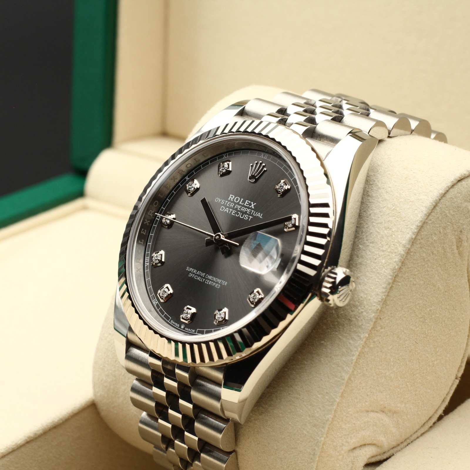 Rolex Datejust 41 Rhodium Diamond Dial Jubilee Bracelet Full set 126334