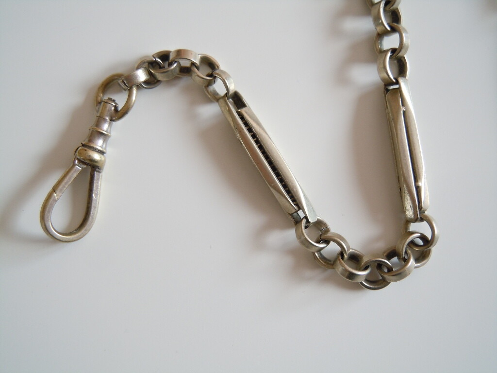 Vintage Watch Chain Pendant Female Portrait 31.8 G/35.5 Cm