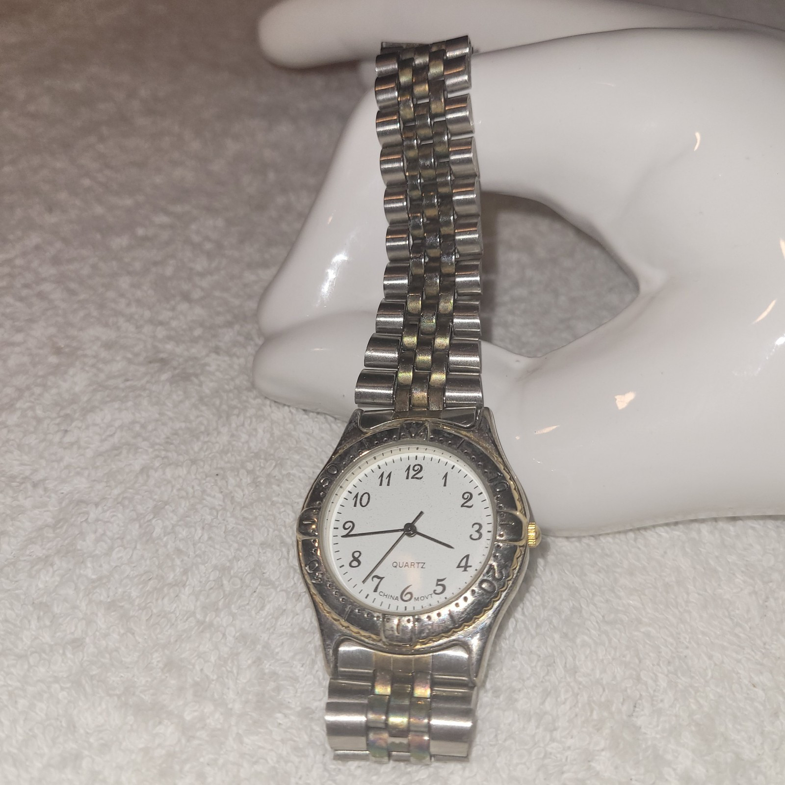 White Dial Round Silver Tone Case Stainless Steel Link Band Watch W/Gold Trim