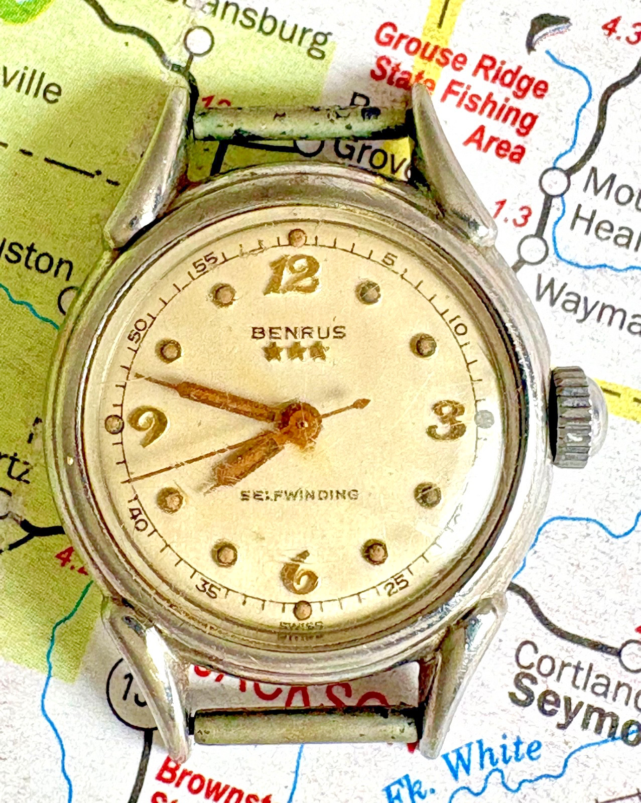Vintage Benrus Self Winding Boys Wristwatch 17 Jewel Swiss Automatic Runs