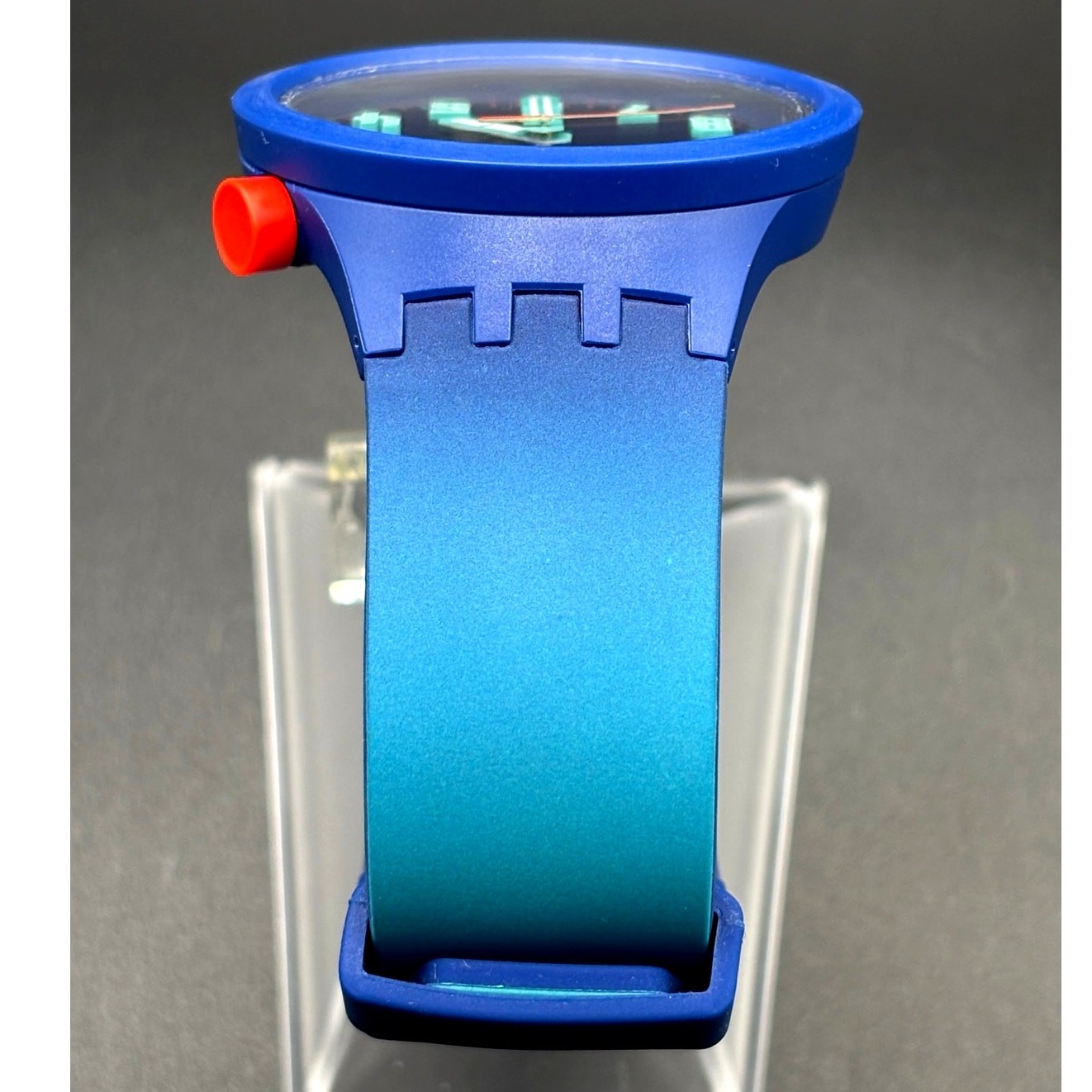 Swatch Big Bold Essentially SB01N700 Swiss Made Blue Gradient Day Date Watch NIB