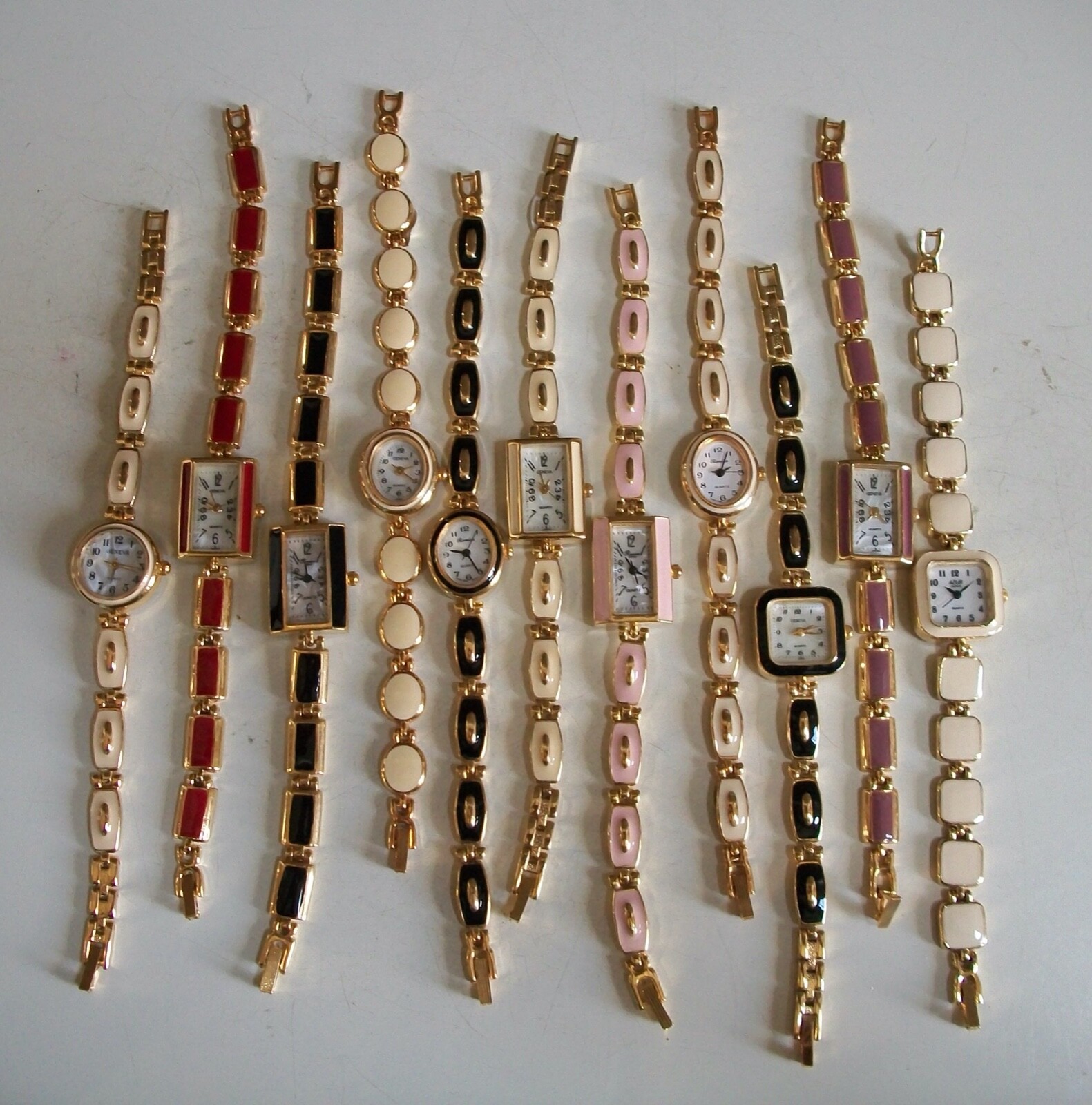 Women’s Beige, Black, Pink, Lavender & Red Bracelet Fashion Party Wear Watch