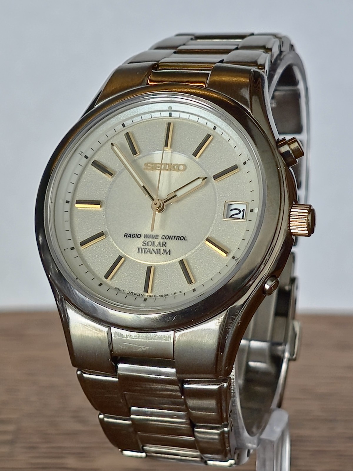Seiko Spirit SBTM119 JDM Solar Radio Titanium Cream/Gold Dial 39mm – US Seller