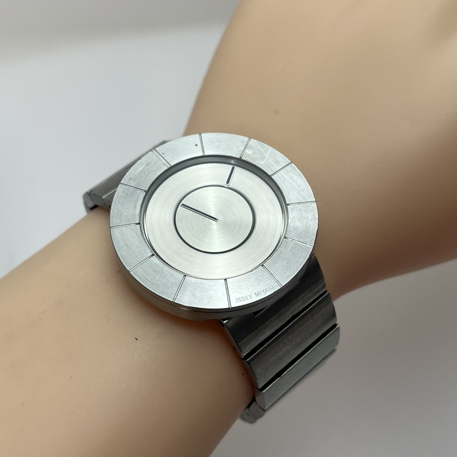 Seiko Issey Miyake TO TOKUJIN YOSHIOKA Quartz Japan Designer Watch w/ Box #525B