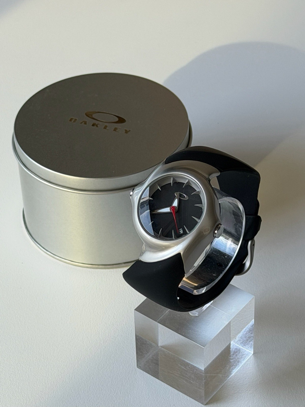 Oakley D1 Icon Watch Black Dial Rubber Strap