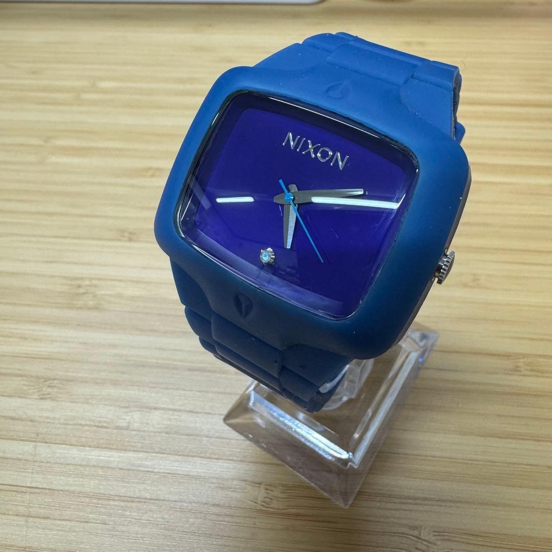 NIXON THE RUBBER PLAYER (Rubber Player) – Working Condition