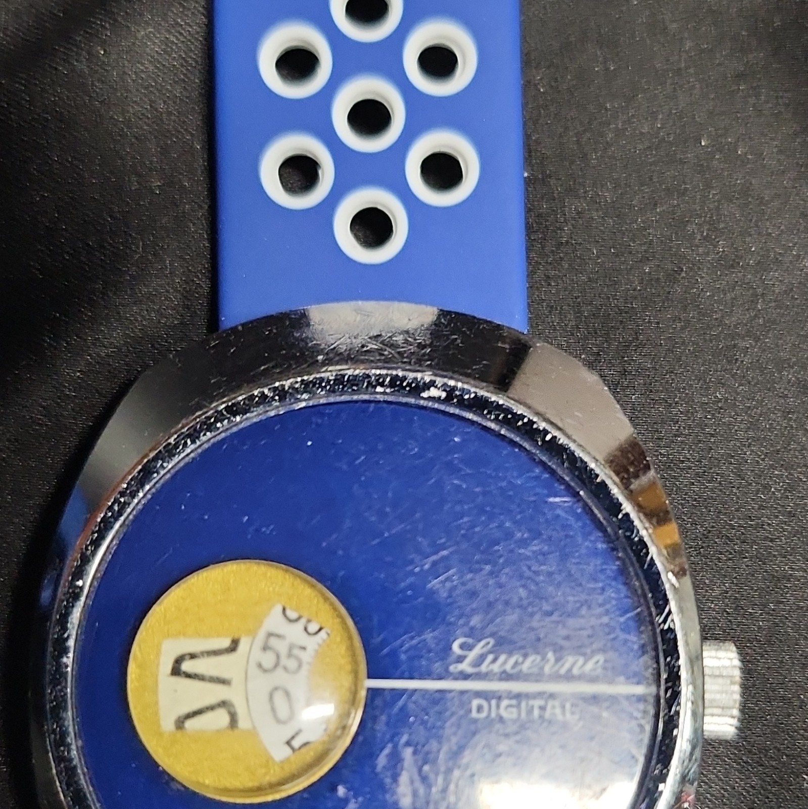 Lucerne Digital Quartz Vintage 34mm Stainless Silver Case Blue Dial + Strap