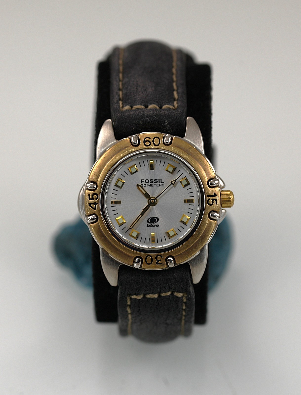 Fossil Watch Women Gold Silver Stainless St 50m Black Leather Batt White Quartz