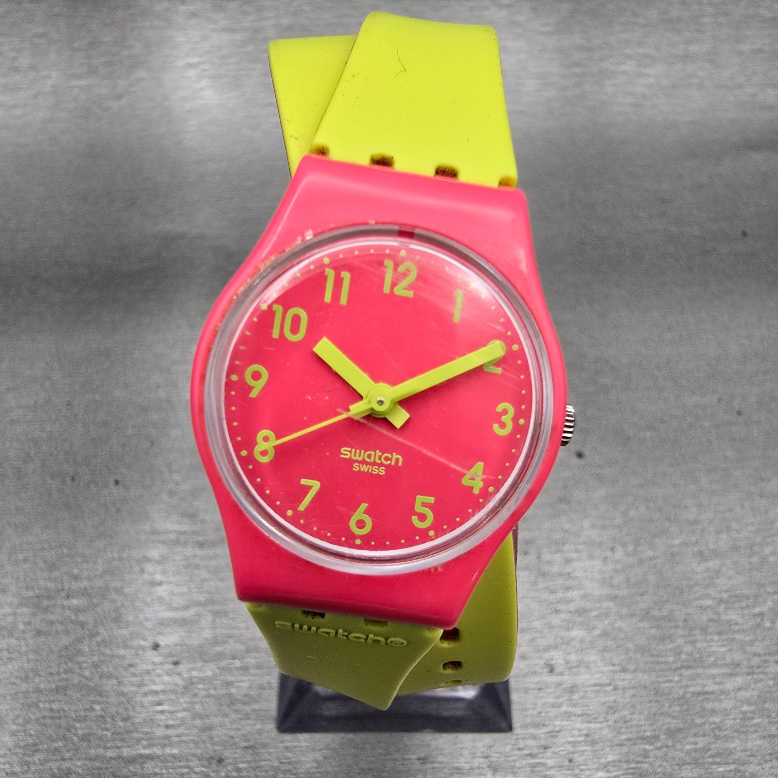 Swatch BIKO ROOSE Watch Women 25mm Pink Dial Pink Case Round LP131 New Battery