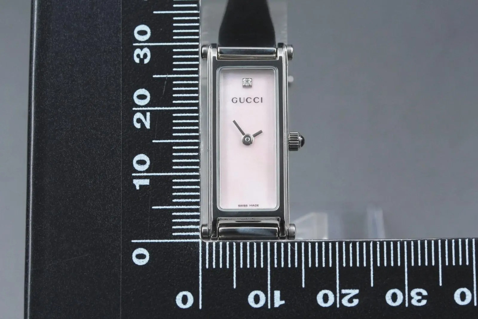 [Near MINT] GUCCI 1500L 13mm Pink Shell 1P Diamond Qz Women’s Watch From Japan