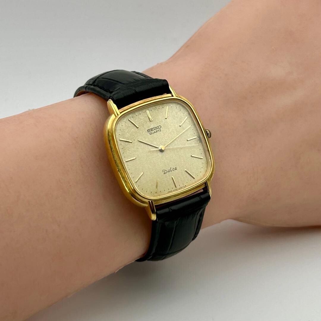 Seiko Dolce 6030-5420 Mens Quartz Watch Gold Dial Japan Vintage Dress 29mm