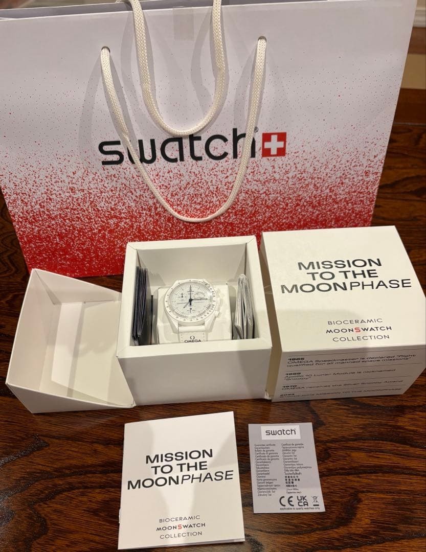 Swatch x Omega Snoopy Moon Swatch Safe packing!