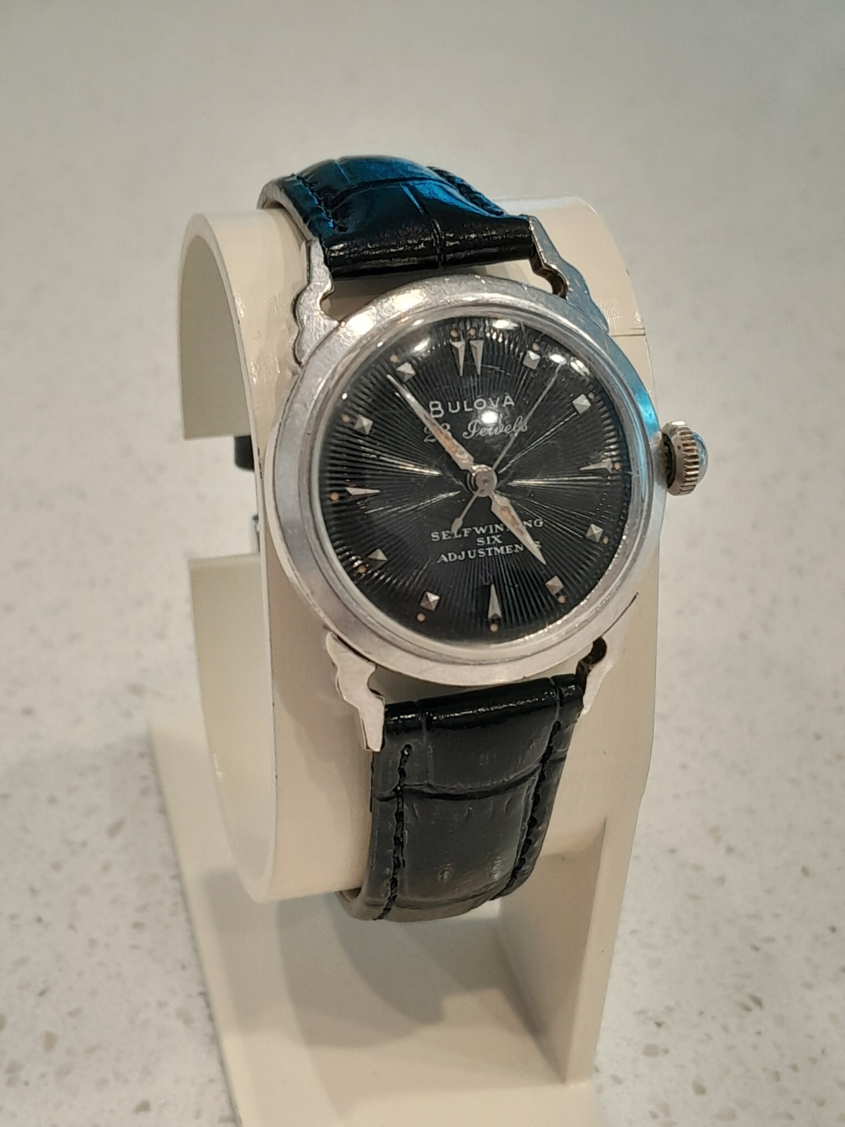 Mens Self Winding Bulova Watch…running