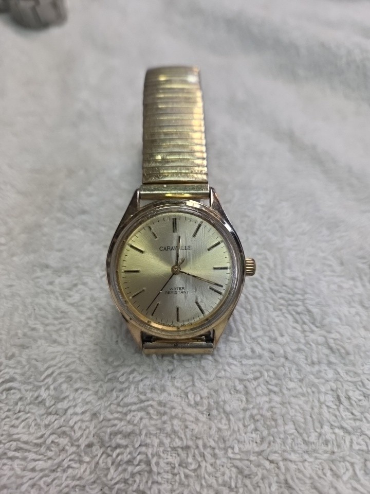 Caravelle N9 T-France MVT-T Gold Tone Case Wind-up Analog Men’s Watch