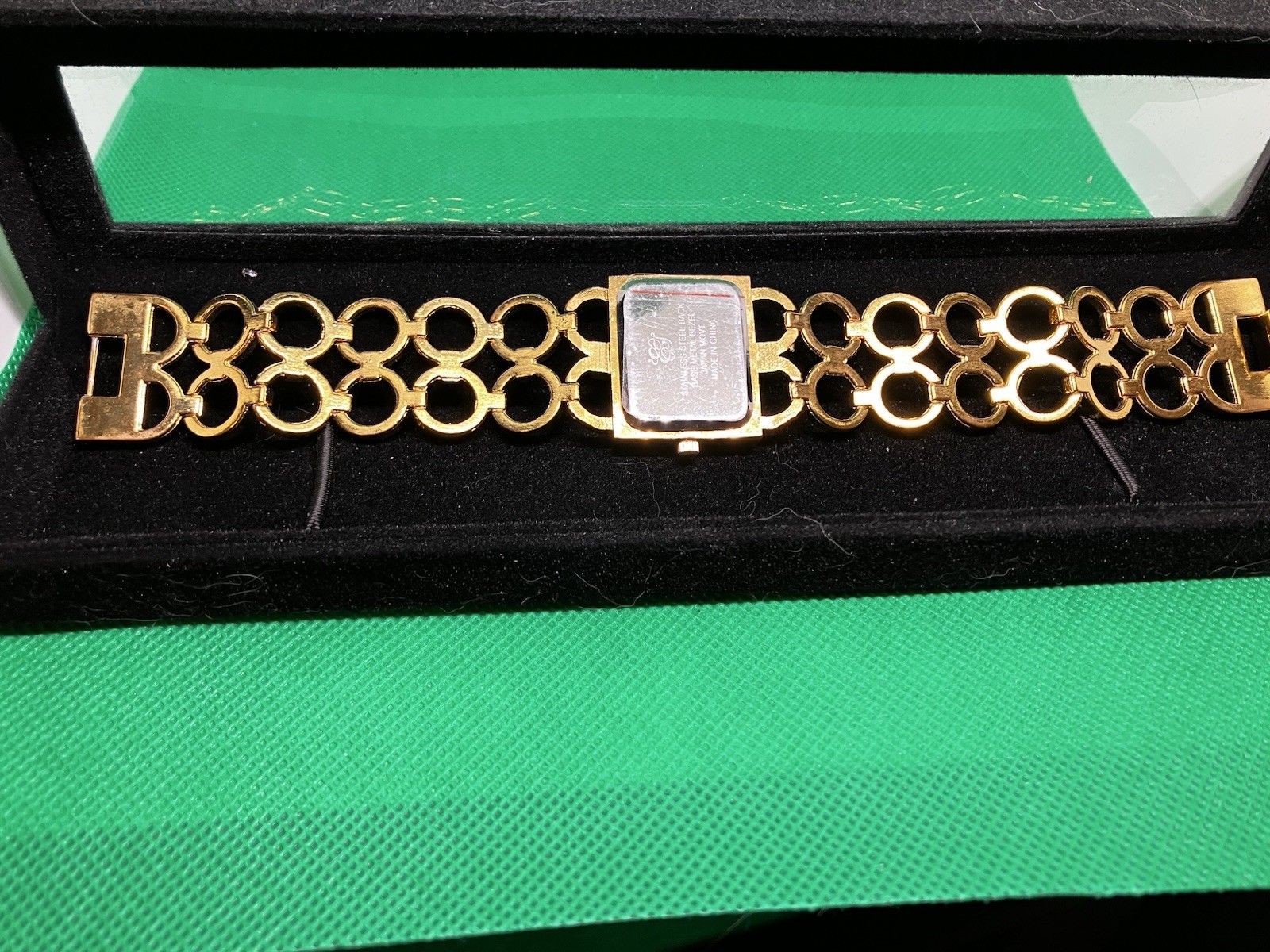 Elizabeth Taylor White Diamonds Womens Goldtone Quartz Bracelet Watch & Case