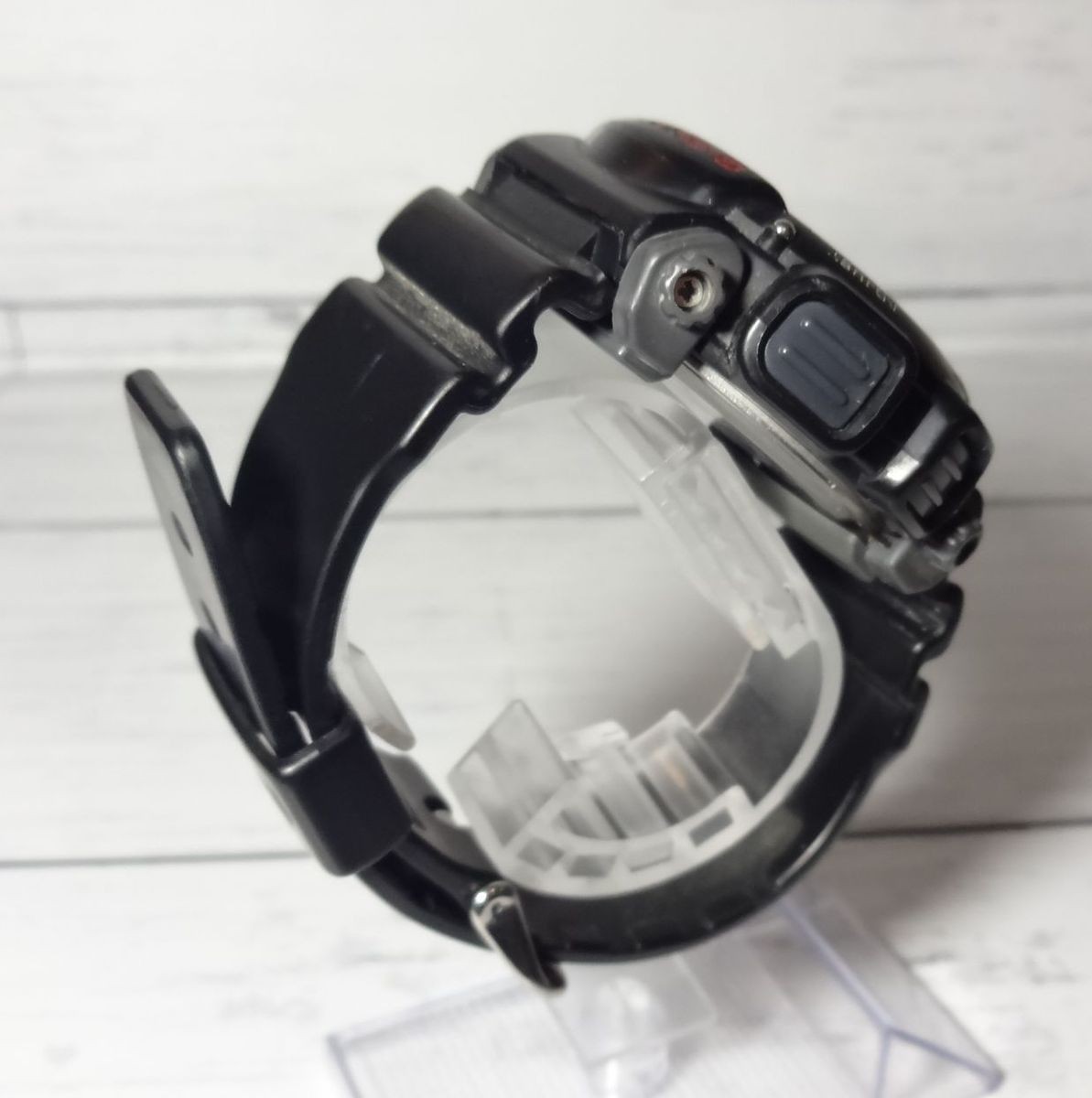 Black x Red Classic Model G SHOCK DW 9052 Working Condition