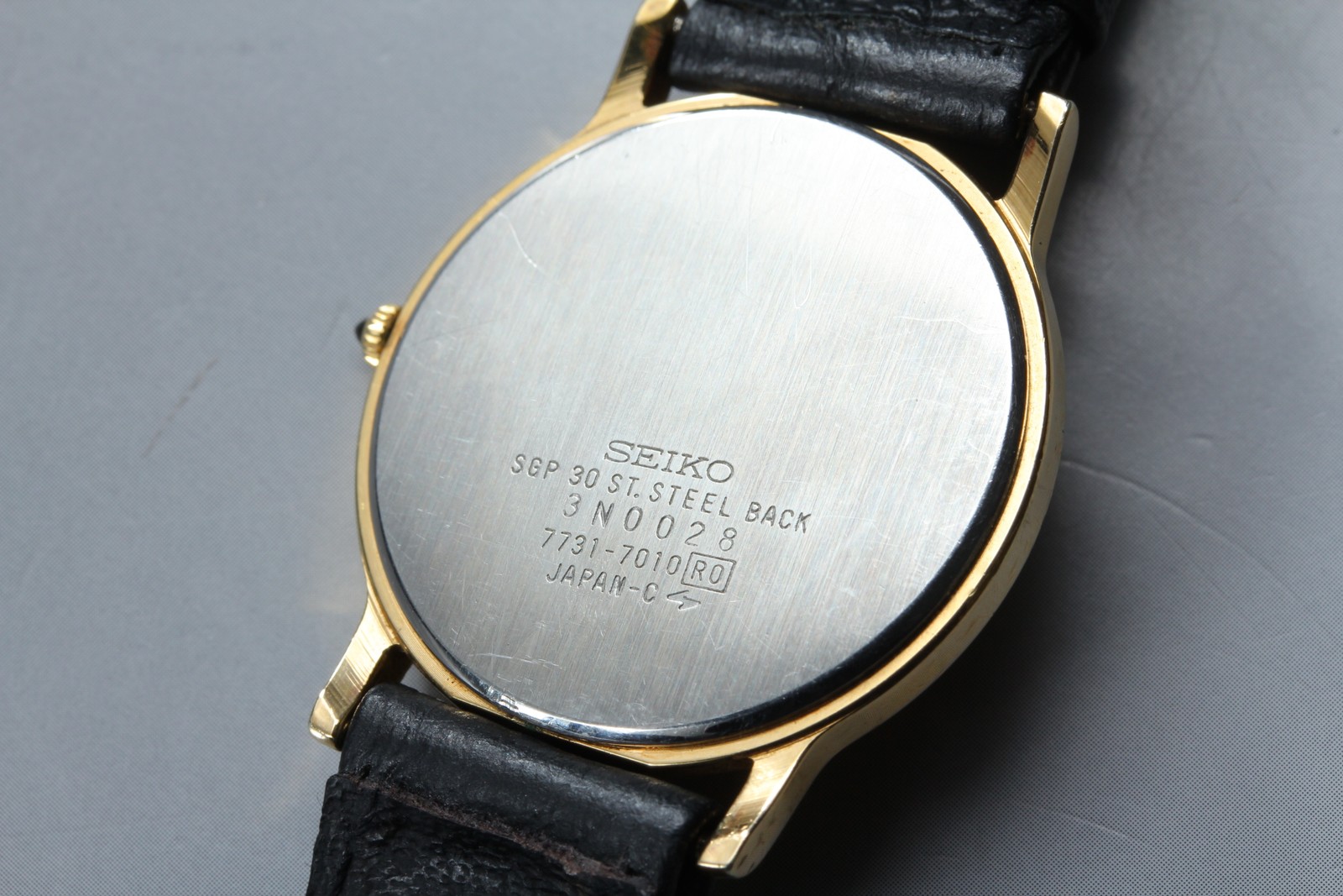 Vtg.1983 [N MINT] SEIKO Dolce 7731-7010 32mm Round Gold Quartz Men’s Watch JAPAN