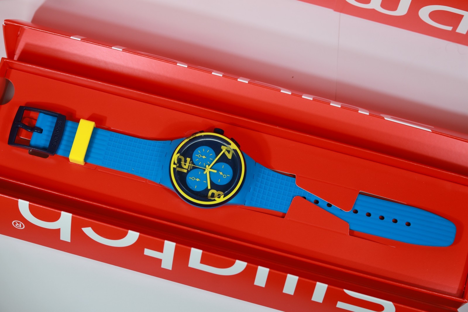 New Swiss Rare Limited Swatch On Your Mark Blue Yellow SUSS100 42MM Chronograph