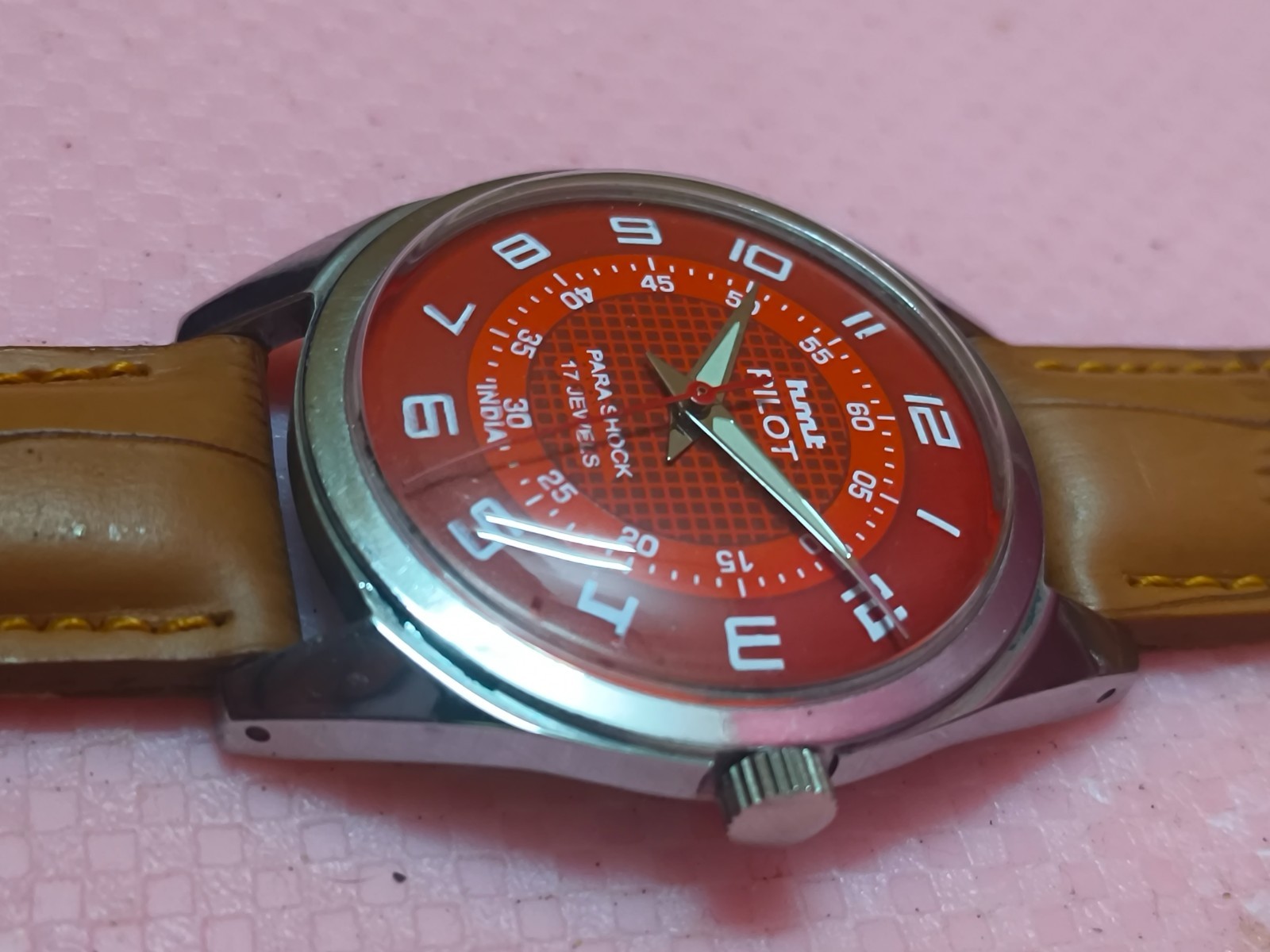 Vintage HMT Pilot Red 17 Jewels Mechanical Hand Winding Men’s Wrist Watch
