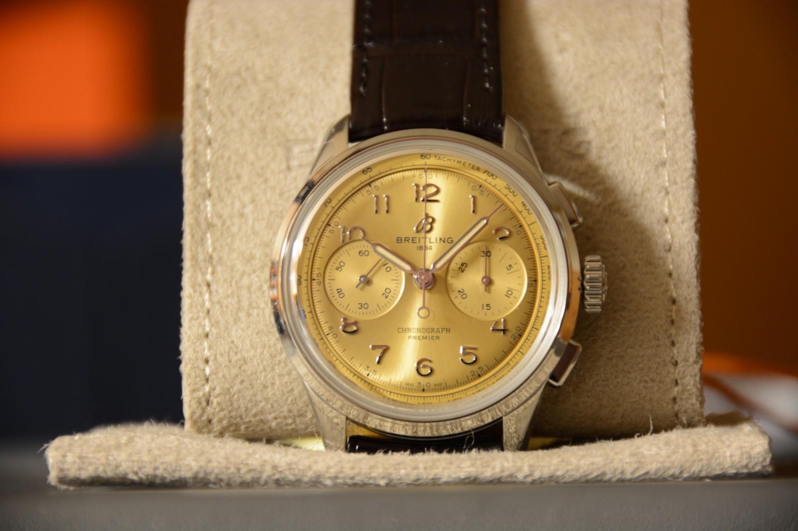 NEW/UNWORN Breitling Premier B09 Chronograph Champagne 40mm – with box/papers