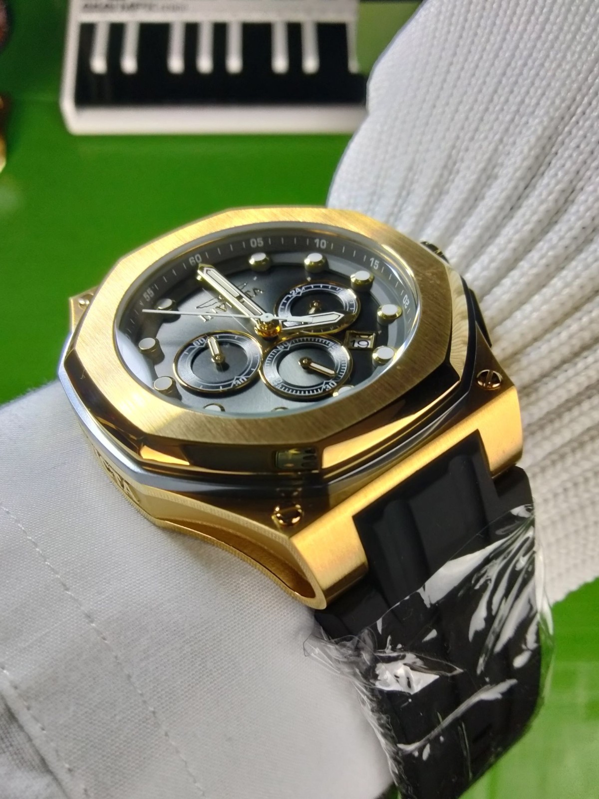 Invicta Akula 49142 Men 50mm Gunmetal Gold Chronograph Silicone Strap A/SS Watch