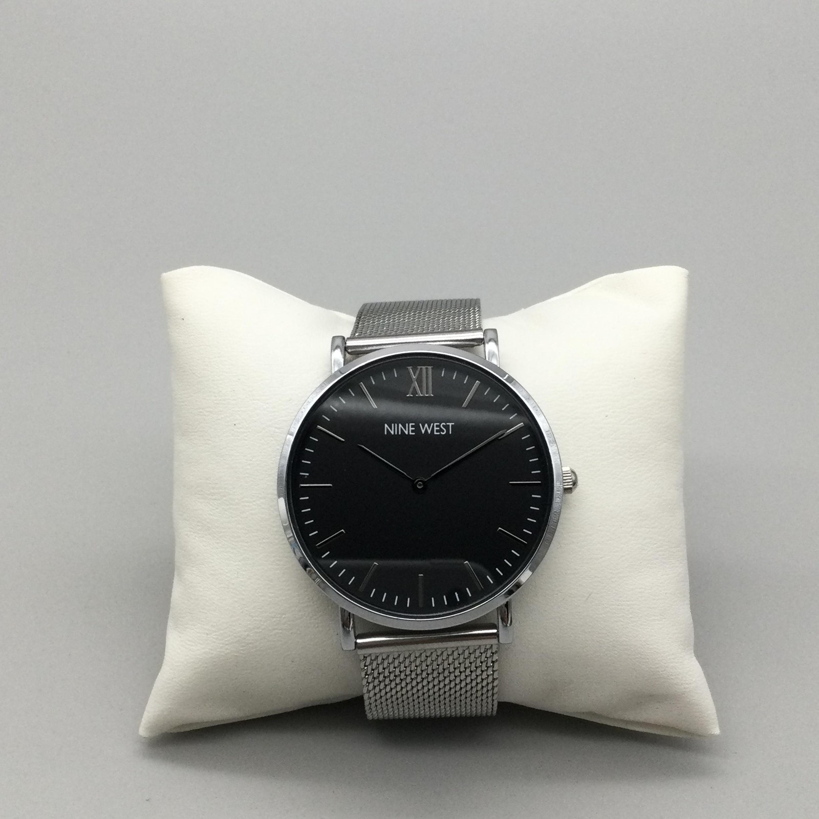 Nine West Unisex Watch 40mm Black Dial Silver Tone Mesh Adjustable Band Classic