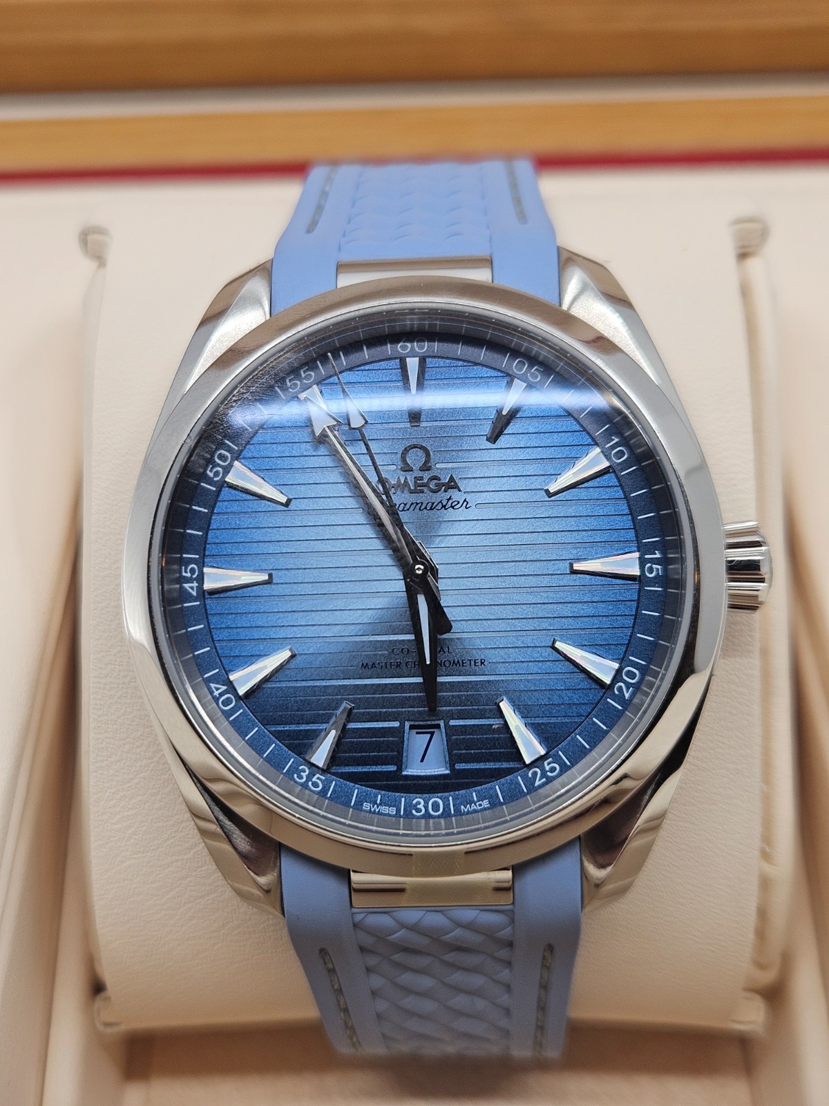 2023 OMEGA Seamaster Aqua Terra 150M 220.12.41.21.03.008 Summer Blue