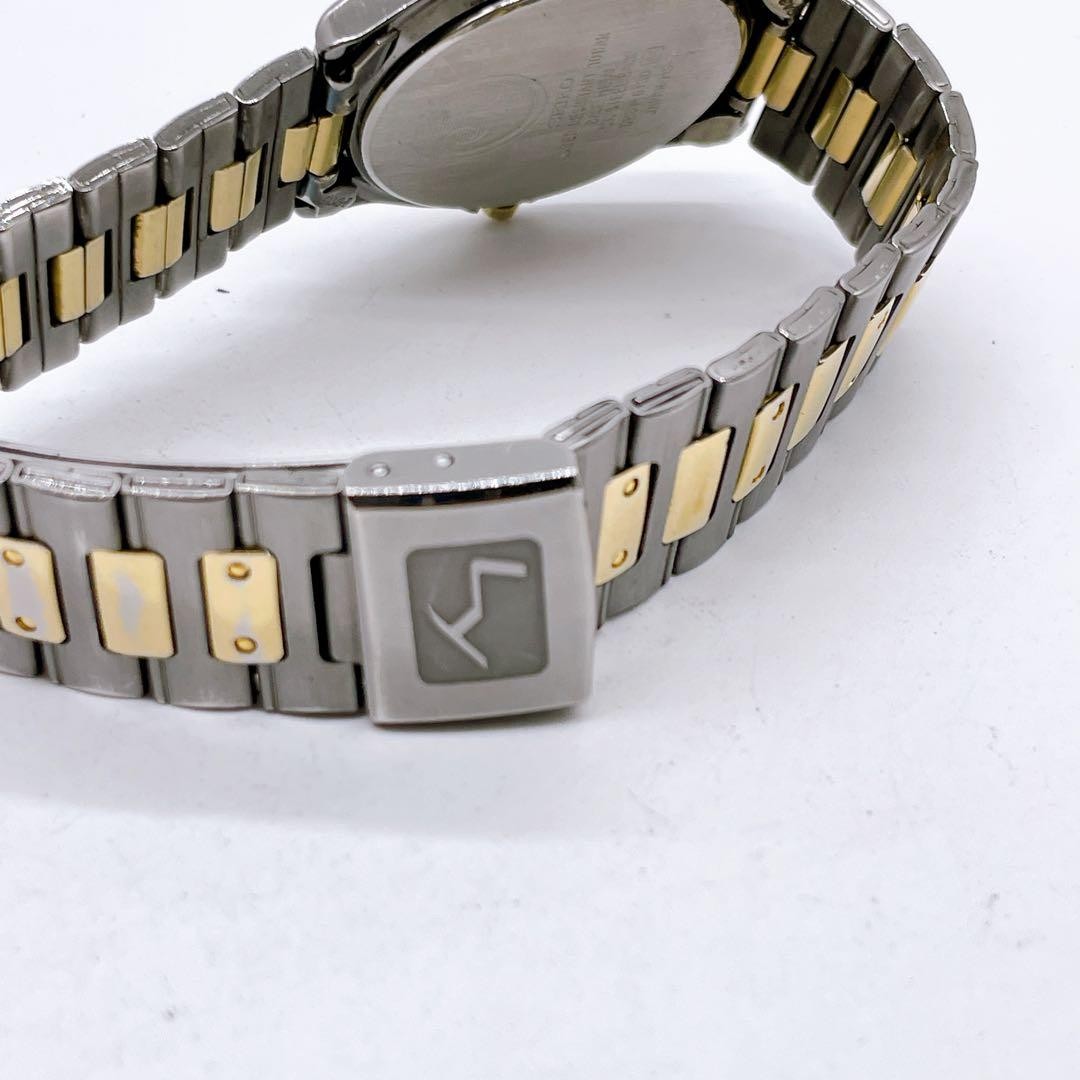SEIKO LANDY 5P31 6130 Wristwatch Quartz Roman Dial Silver Gold Bezel