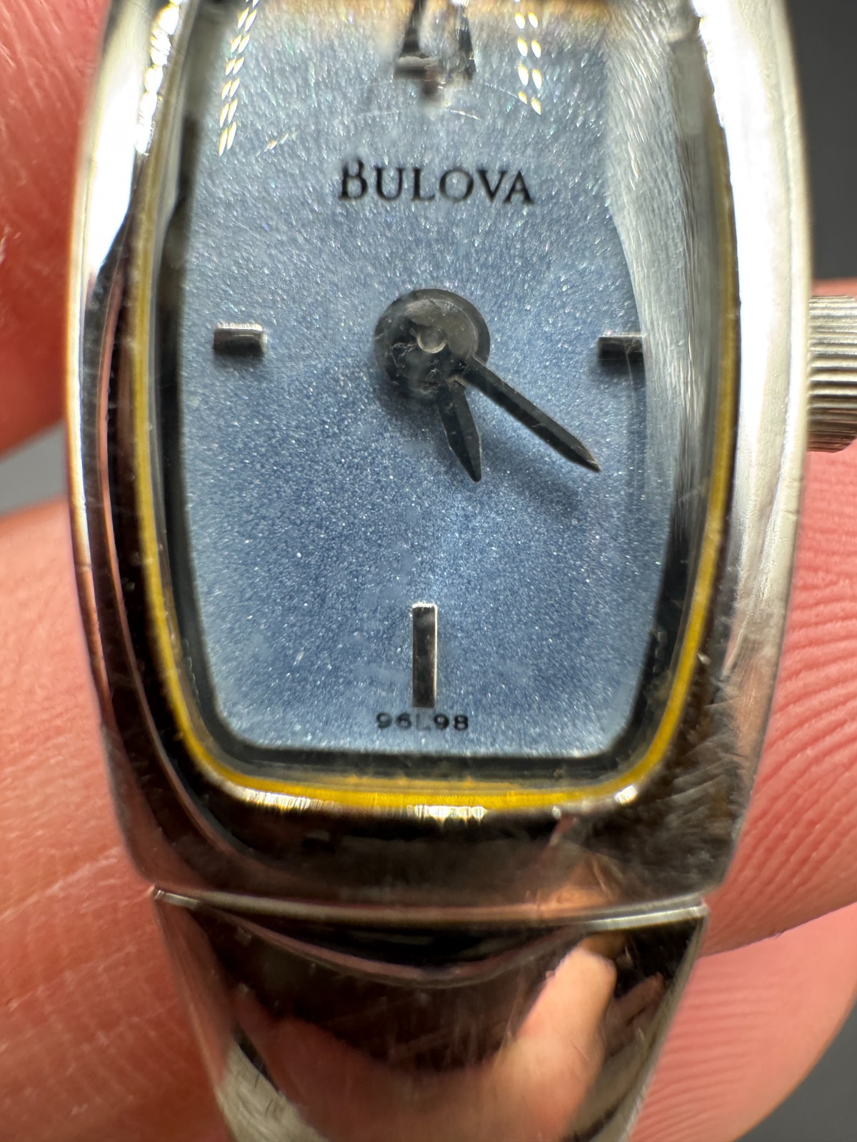 Bulova Quartz 96L98 Movement Ice Blue Dial Ladies Watch Silver Tone 13.2mm 6.5″