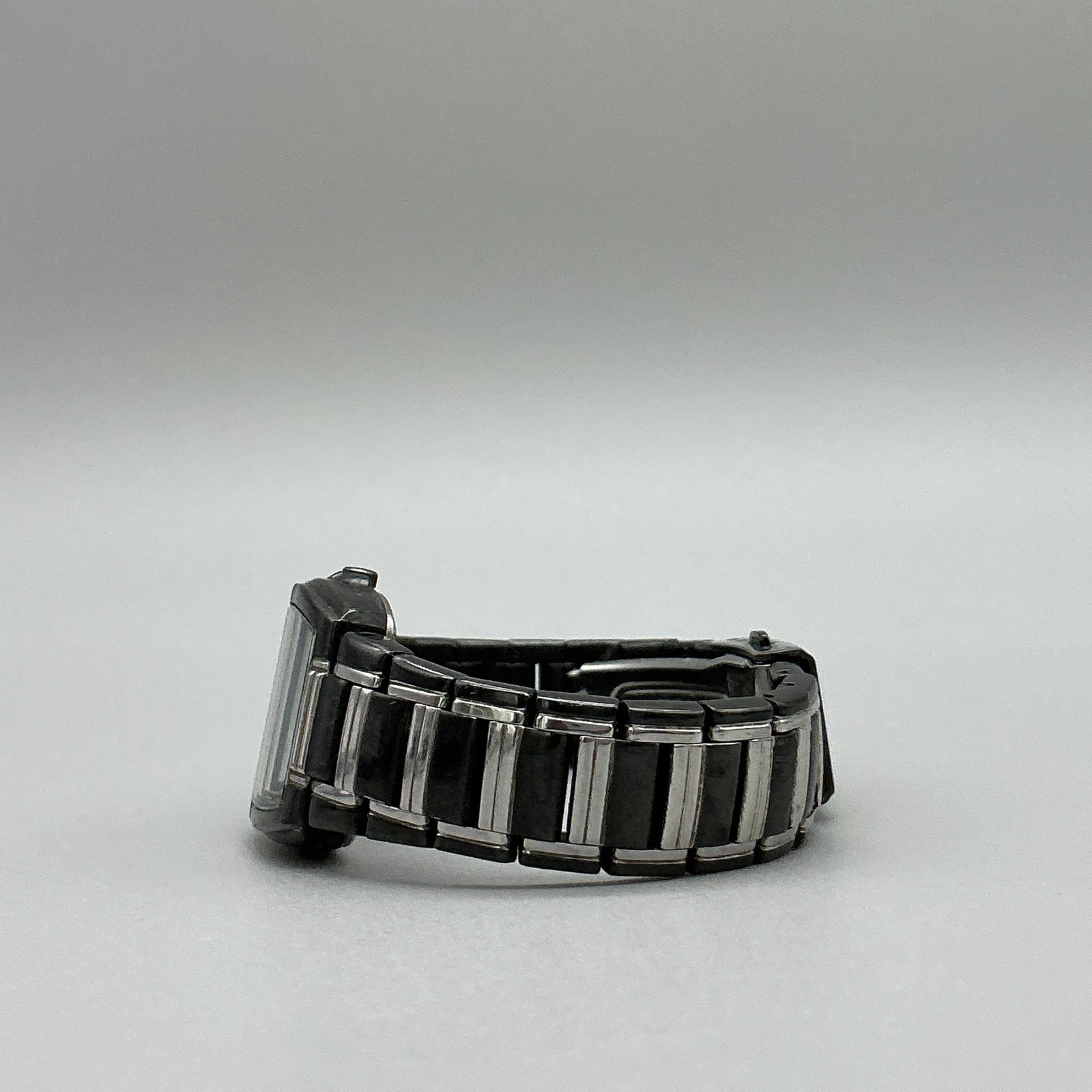 Pulsar VJ22-X030 Womens Watch 23mm Black Dial Date Black Bracelet New Battery 6″
