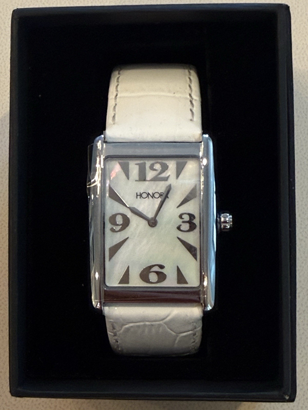 NEW Honora Stainless Mother Of Pearl Watch w/ white leather band 29mm 7 1/4″