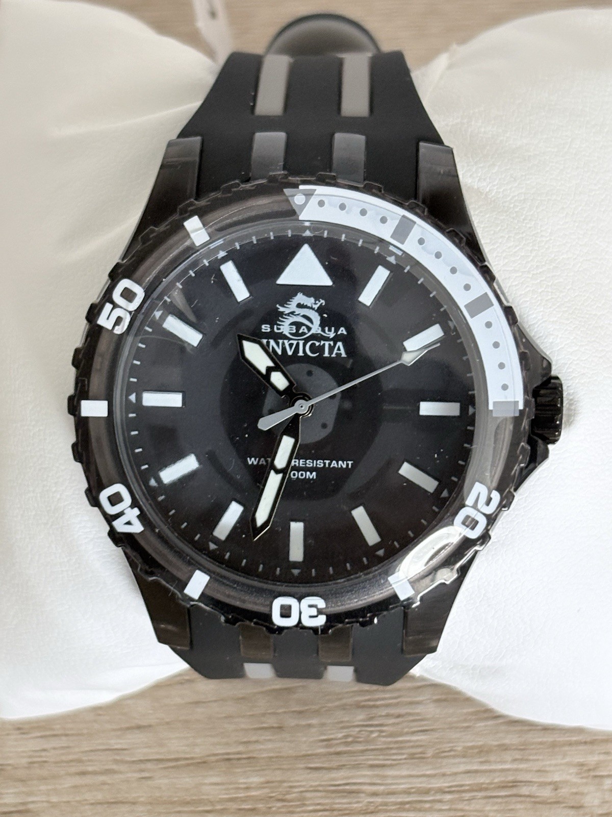 Invicta Subaqua 69447 ChromaMode 44mm Quartz Blk Dial Black/Gray Silicone Strap