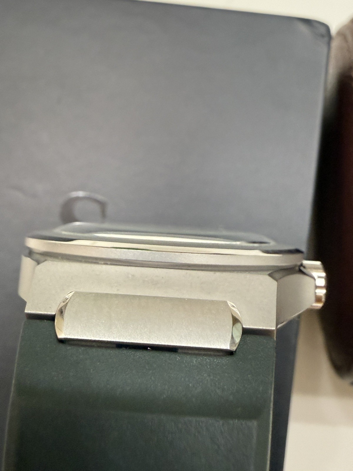 Straum Jan Mayen Alpine Glow Stainless Steel with Strap Adapters