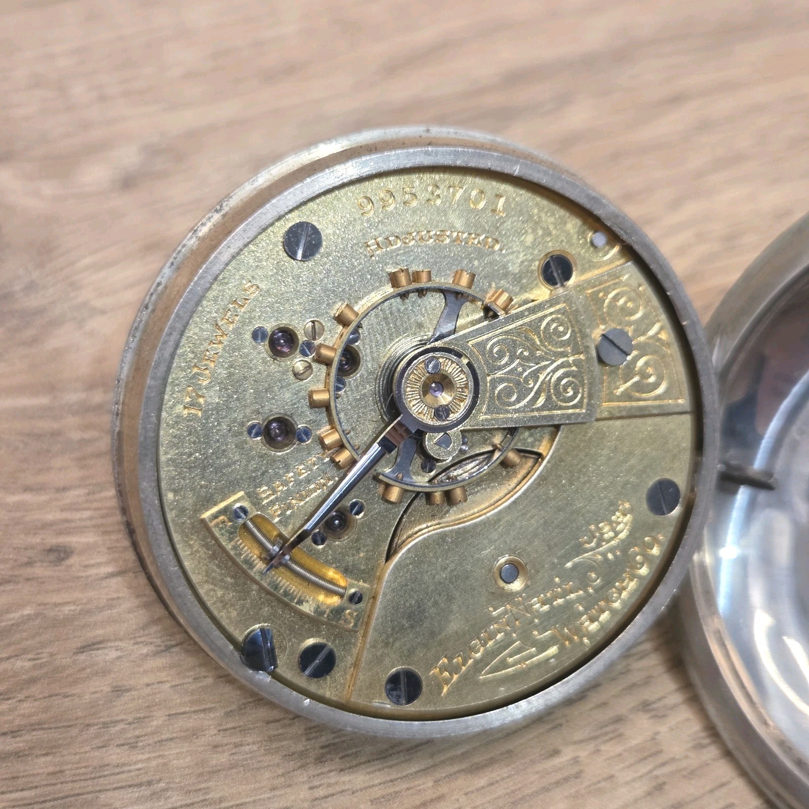 Antique Elgin Pocket Watch 18S 17J 250 Model 5 Open Face Not Working
