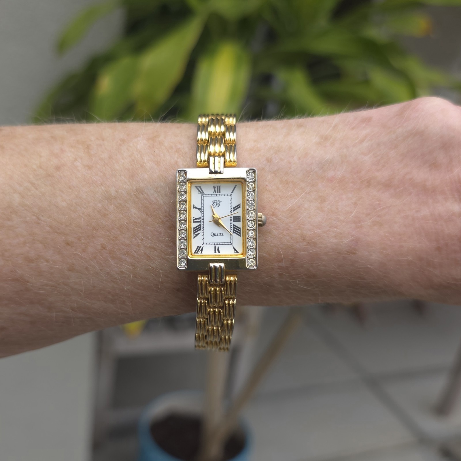 Elizabeth Taylor Watch White Diamonds Collectible Vintage New Battery 7.25″