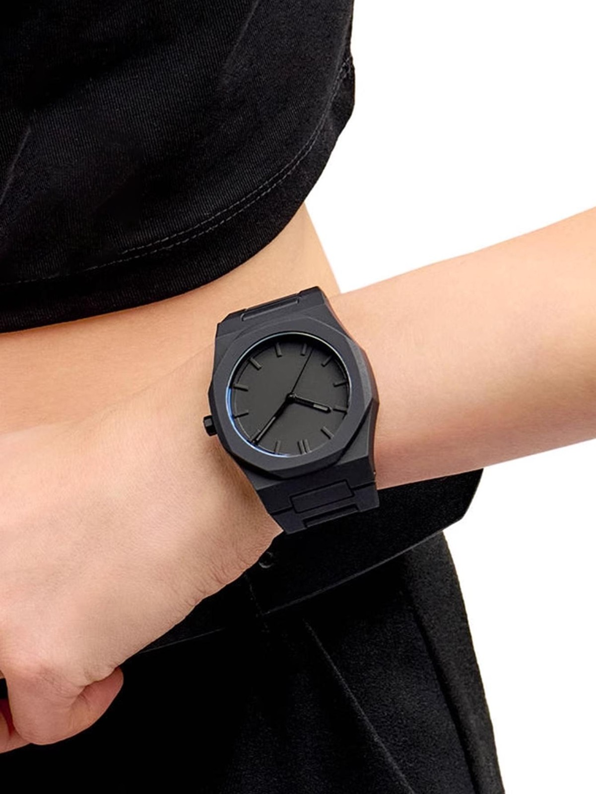 New Fashionable Men’s Watch Simple Black Male Quartz Watches Arabic digital.