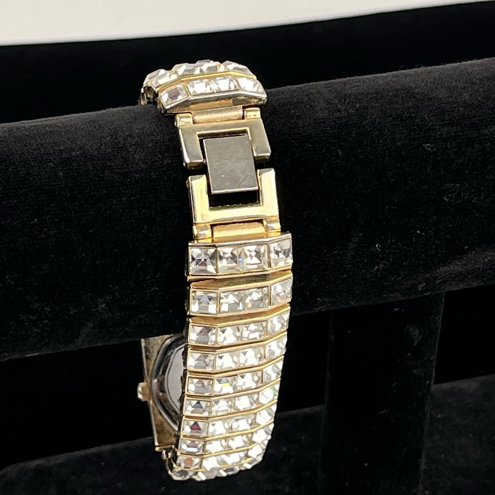 Geneva Elite Rhinestone Watch Women Gold Tone White Dial 7.5”