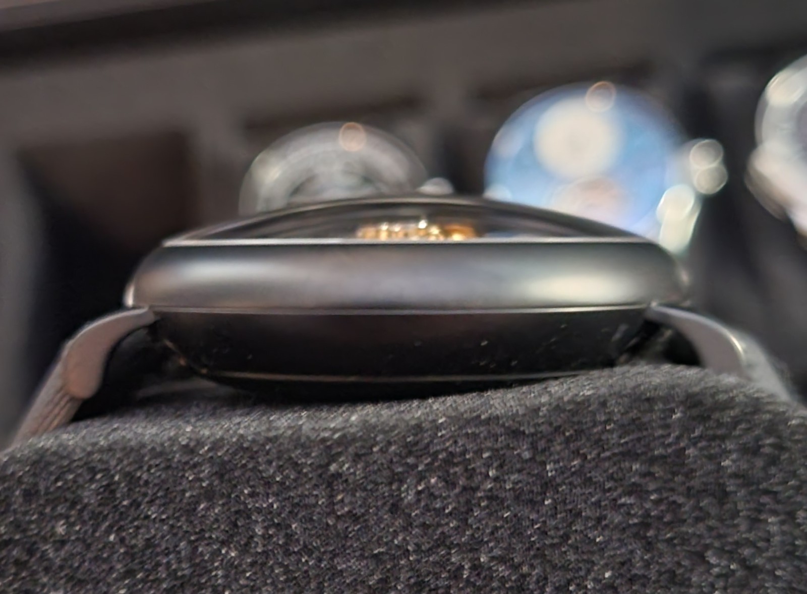 Shanghai Skydome Automatic Watch 43mm Black And Gold