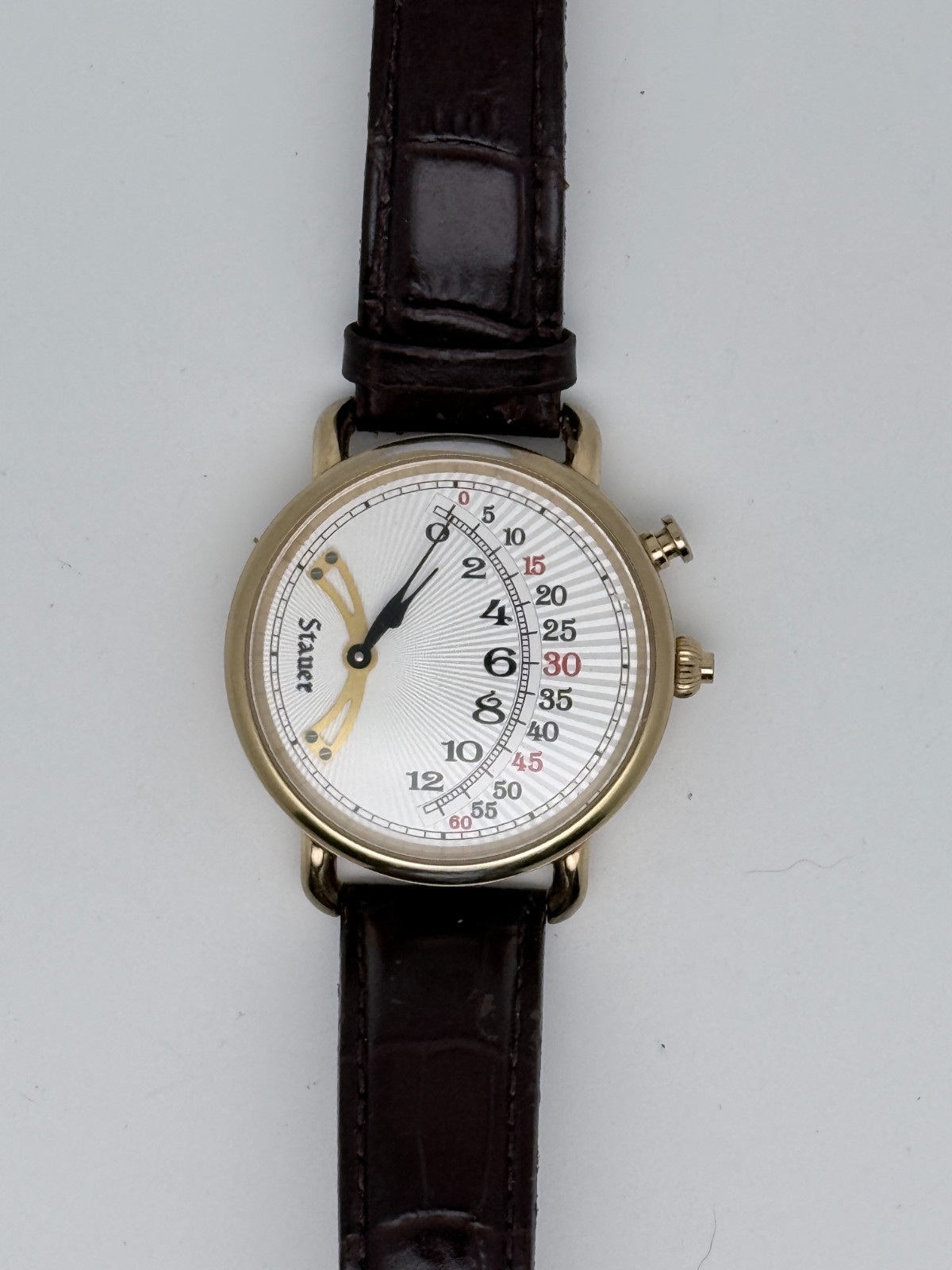 Stauer Retrograde 55097 Watch 43mm Gold Tone Crazy Wandering Interesting Quartz