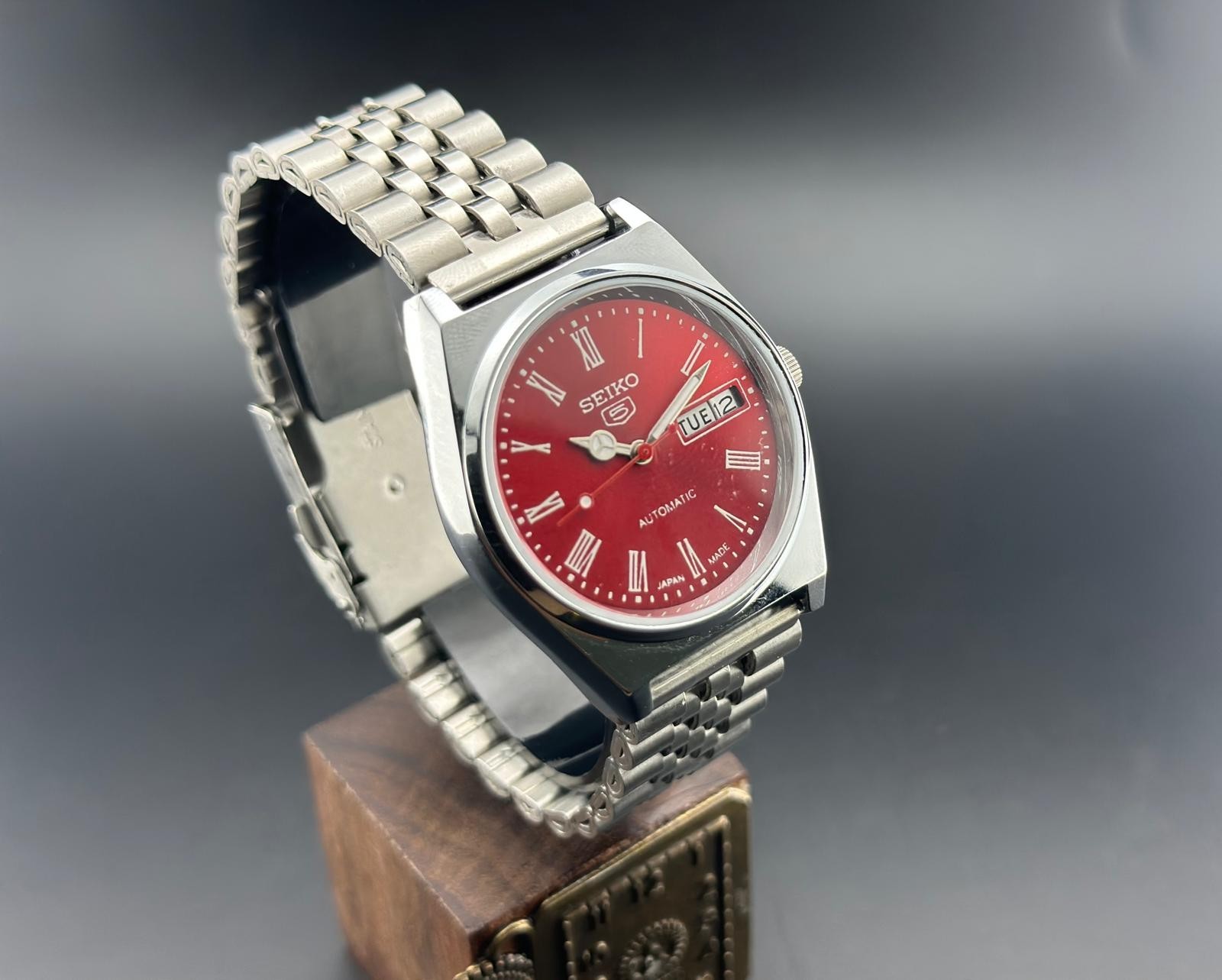 Vintage Seiko 5 Automatic 6309A Japan Made Men’s Wrist Watch, Day/Date