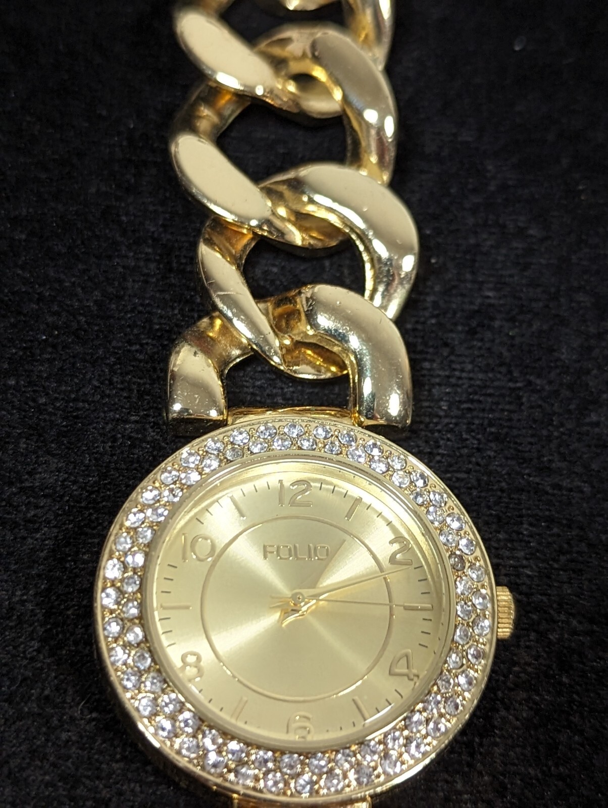 Folio Womans Crystal Accent Gold Tone Round Case Chain Link Bracelet Watch 7.5in
